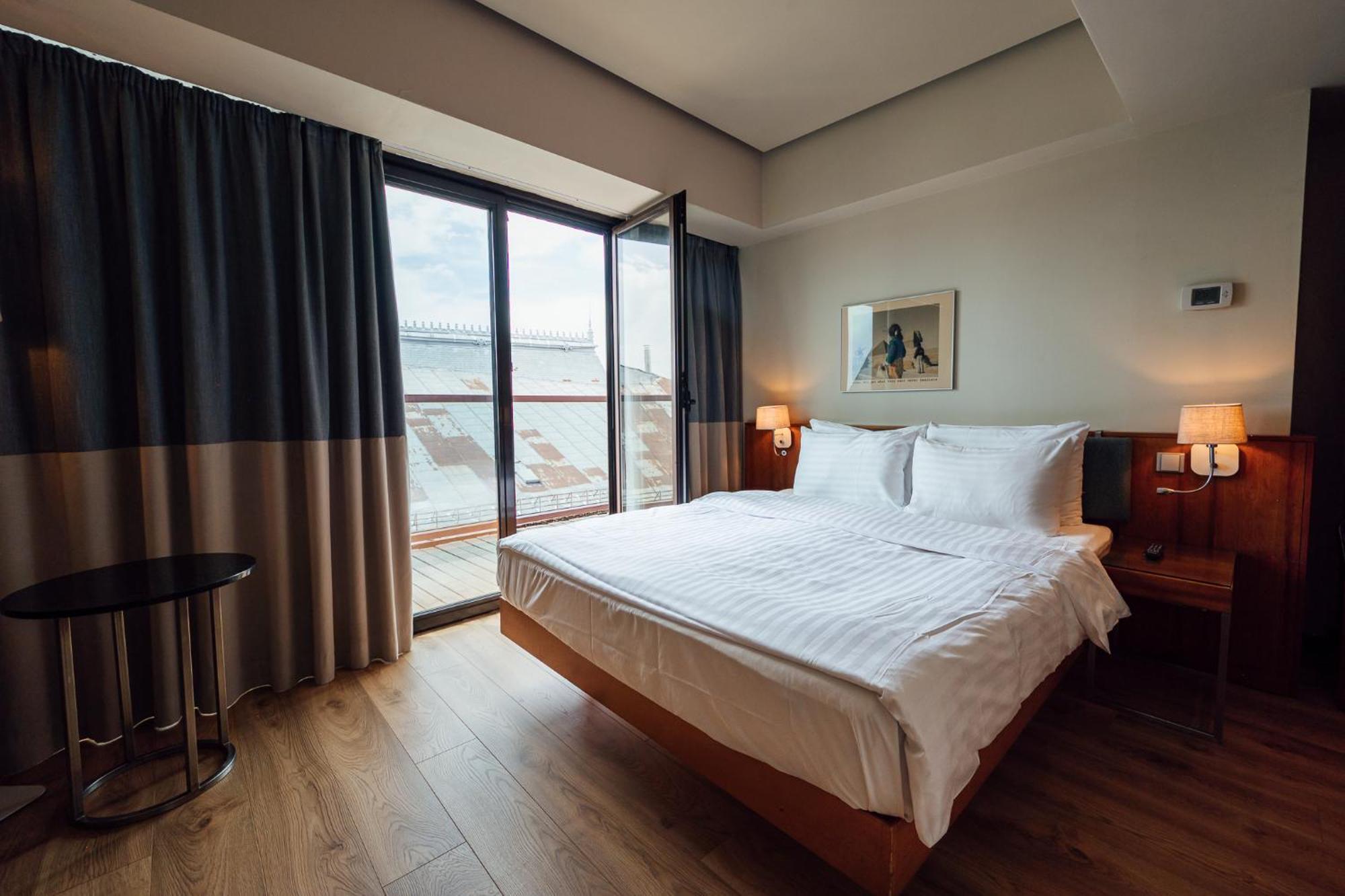 Peakture Hotel Bukarest Kültér fotó