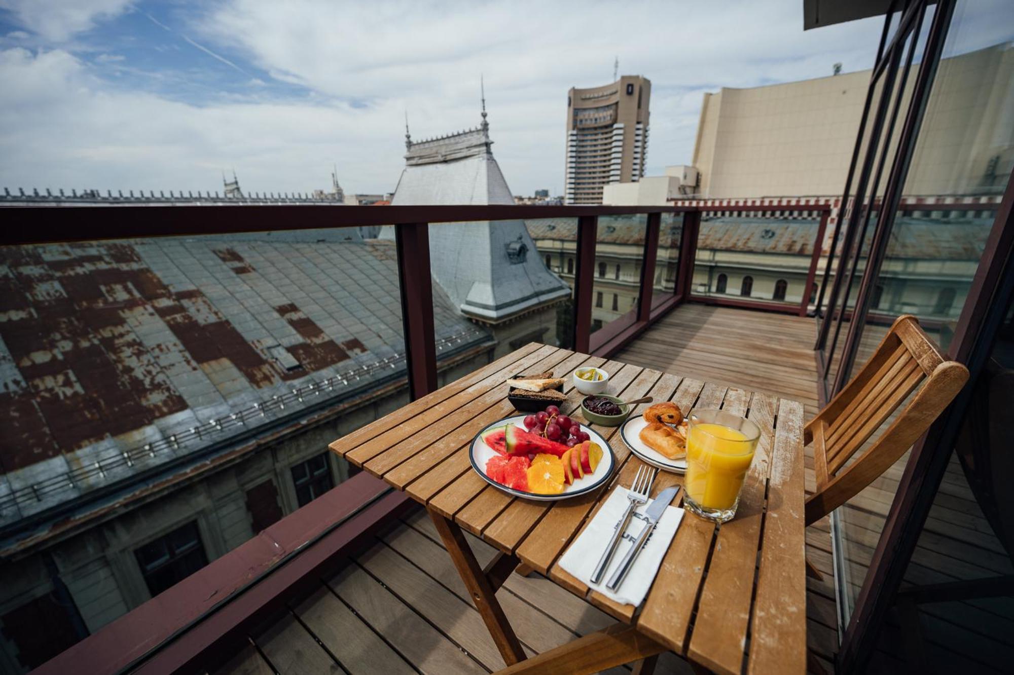 Peakture Hotel Bukarest Kültér fotó
